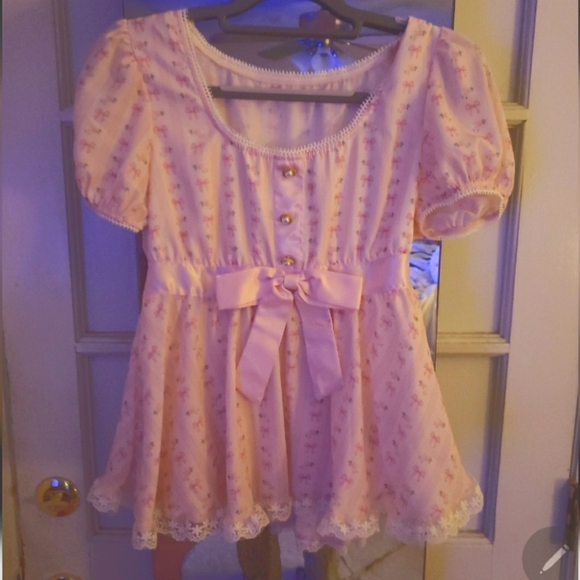 ROMWE Other - Juniors  / teen baby doll blouse